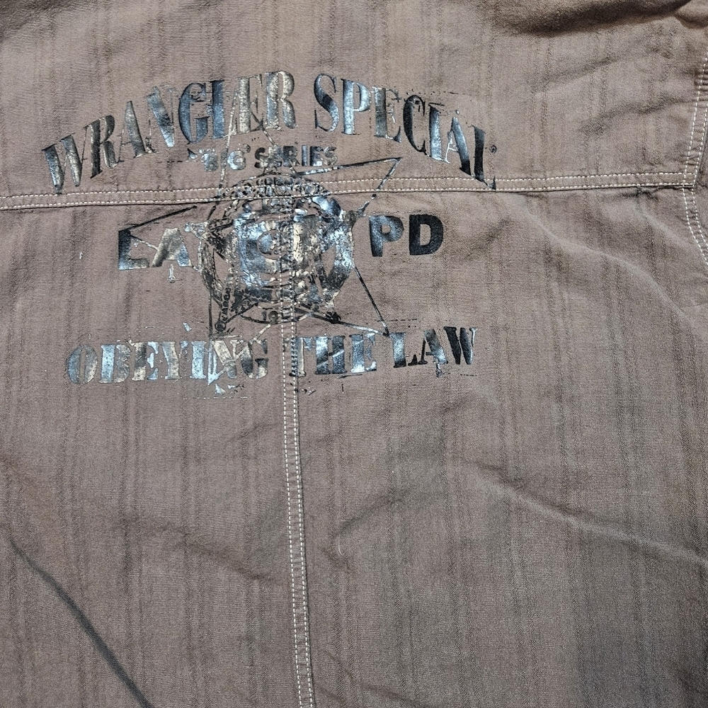 Wrangler Brown Short Sleeve Button Down Shirt LA PD Obeying the Law L